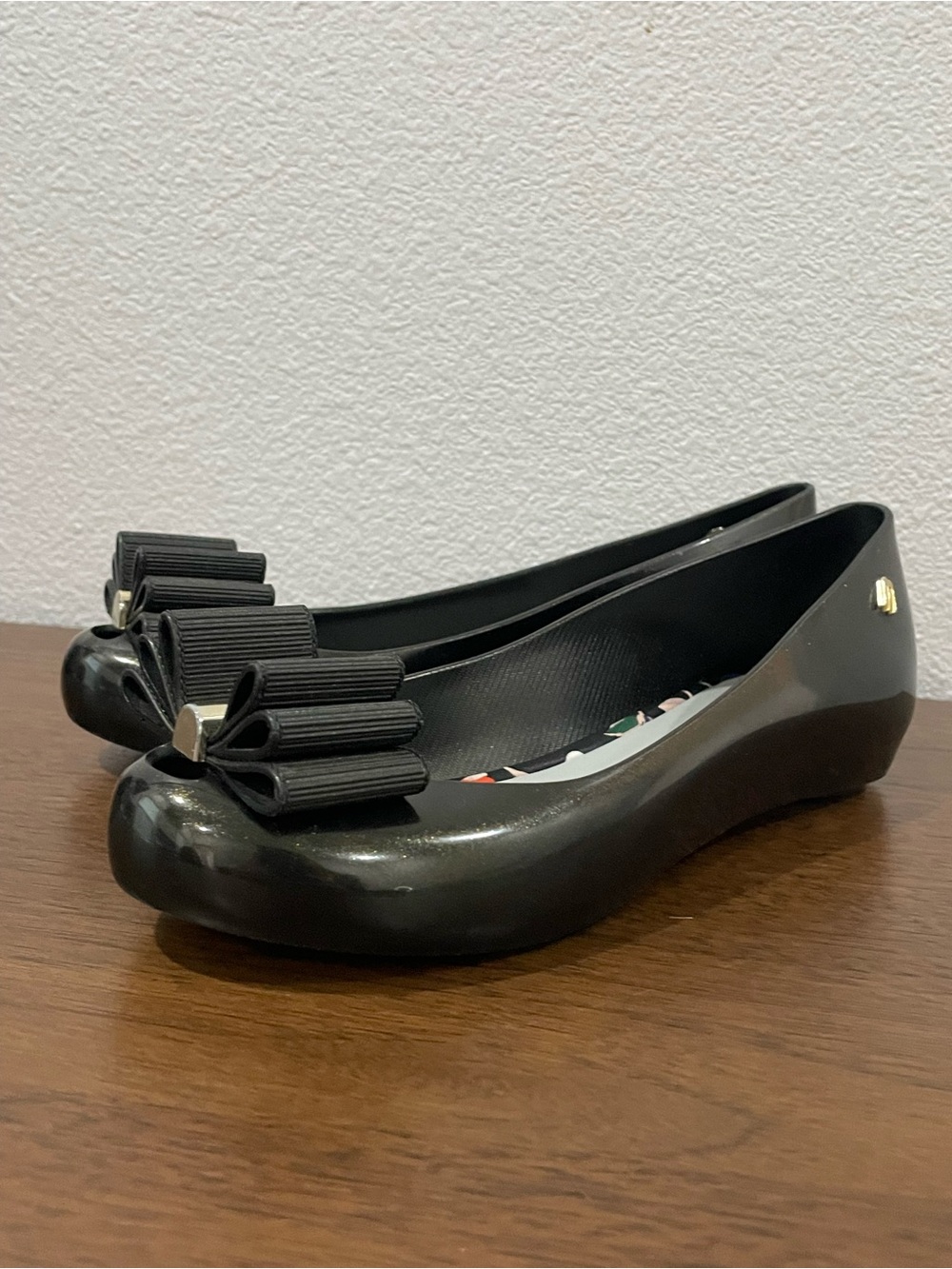 Black Womens Bow Accent Ballet Flatscreen